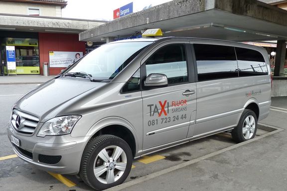 Grossraum Taxi für 7 Personen